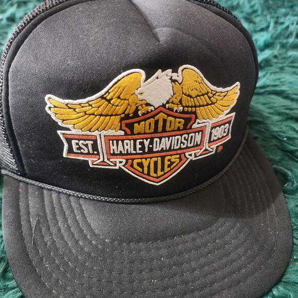 Vintage Harley-Davidson Eagle Wings Black Mesh Trucker Snapback Hat Cap - Picture 1 of 9